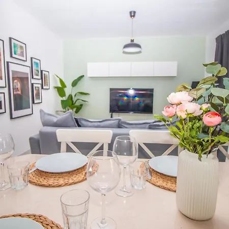 Close To Golf, Beaches, Quinta Lago, Vale Lobo, Quarteira And Vilamoura