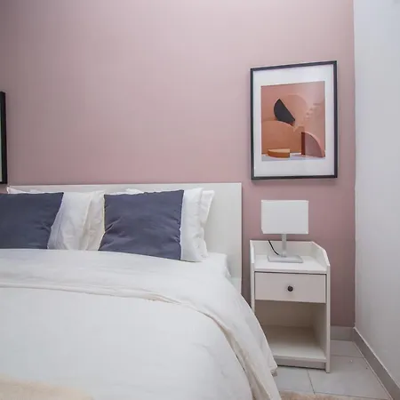 Close To Golf, Beaches, Quinta Lago, Vale Lobo, Quarteira And Vilamoura Villa
