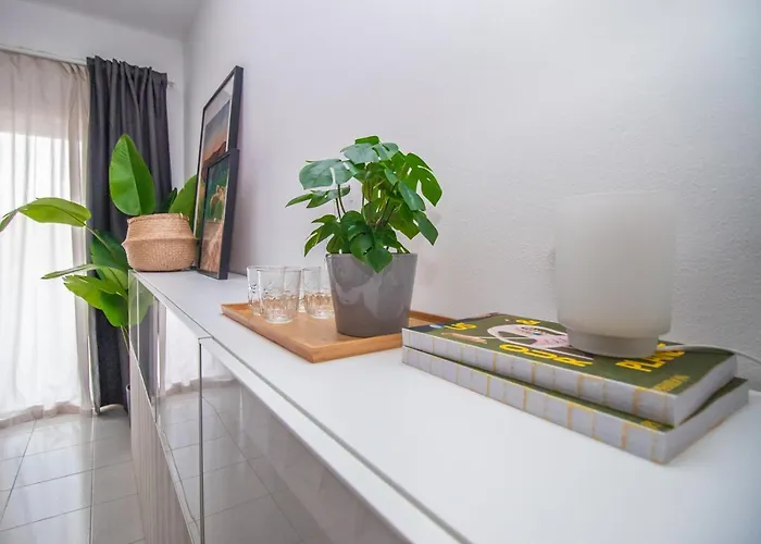 Close To Golf, Beaches, Quinta Lago, Vale Lobo, Quarteira And Vilamoura Villa Quinta do Lago