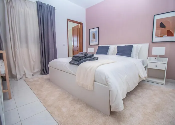 Close To Golf, Beaches, Quinta Lago, Vale Lobo, Quarteira And Vilamoura Villa Quinta do Lago